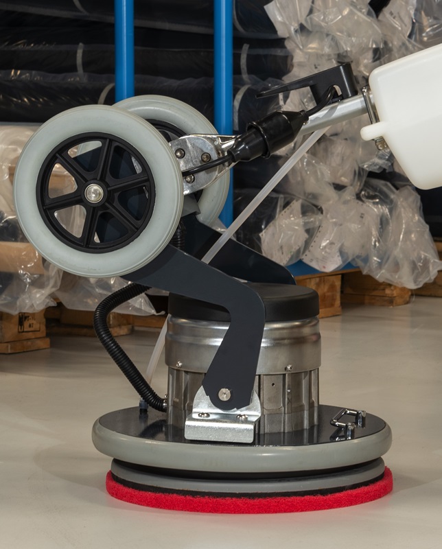 Umanjena slika proizvoda Orbitalna mašina za pranje podova Titan