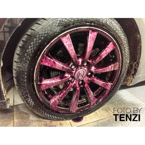 Umanjena slika proizvoda Sredstvo za čišćenje felni automobila Bleeding Rim