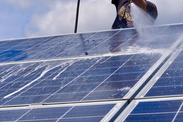 Umanjena slika proizvoda Koncentrovano sredstvo za čišćenje solarnih panela Solar Panels