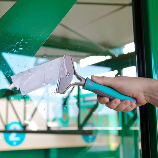 Umanjena slika proizvoda Strugač sa gumiranim rukohvatom Aries